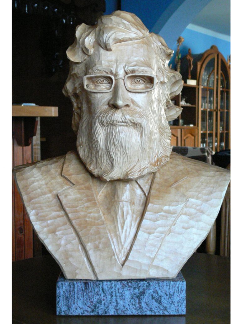 bust sculpture portrait bearded man